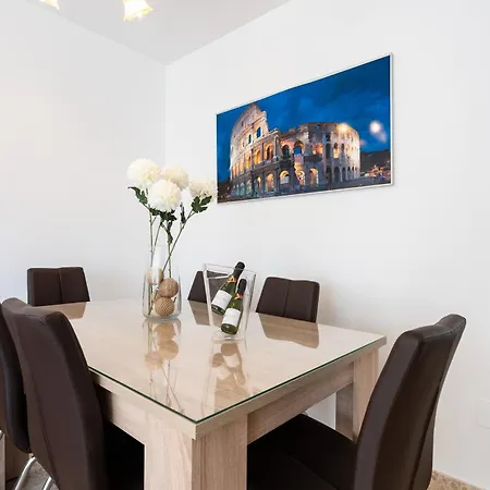 Apartamento Fuengirola * Fuengirola